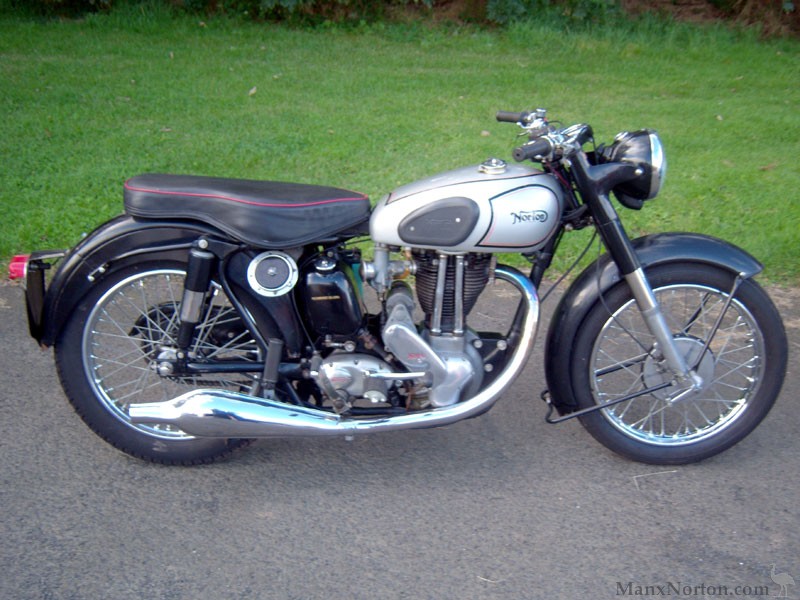 Norton-1953-ES2-HnH-1.jpg