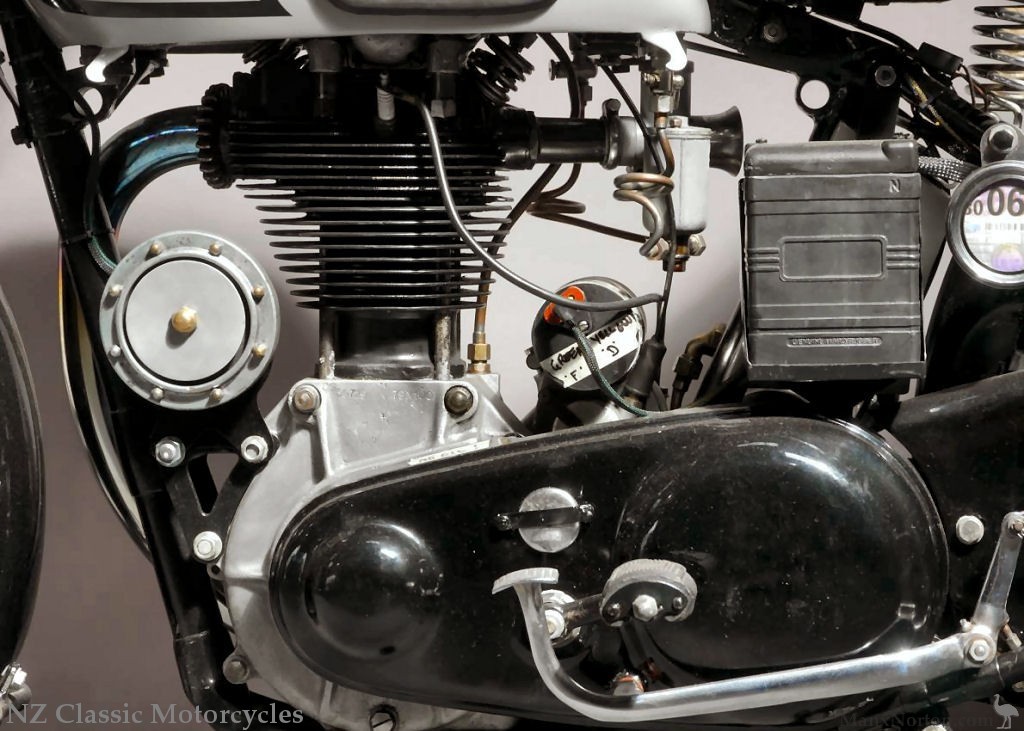 Norton-1937-CS1-NZM-04.jpg