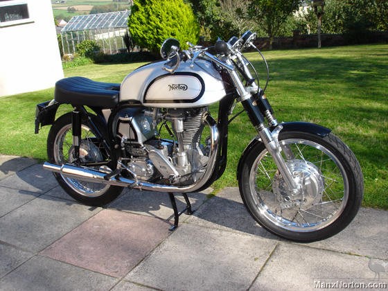 Norton-1959-Inter-Symons-10.jpg