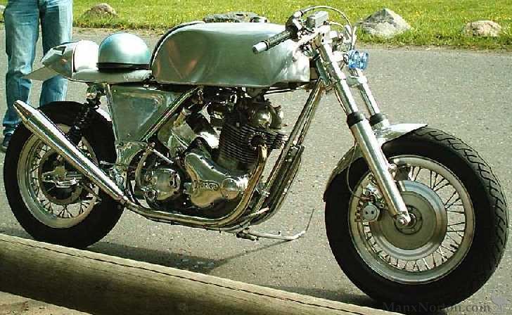 Norton-Cafe-Racer.jpg