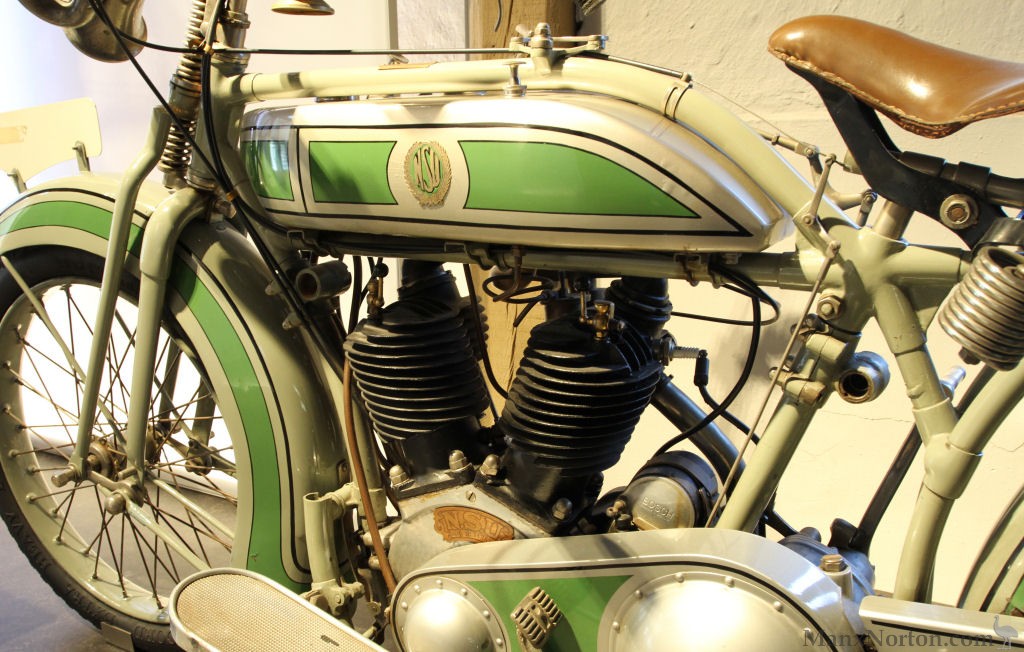 NSU-1914c-996cc-7-9hp-Heeresmodell-PMi-03.jpg