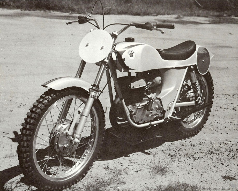 Ossa-1971c-Stilleto.jpg