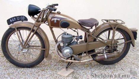 Peugeot-1947-Confort-125cc-Model-P55C-2.jpg