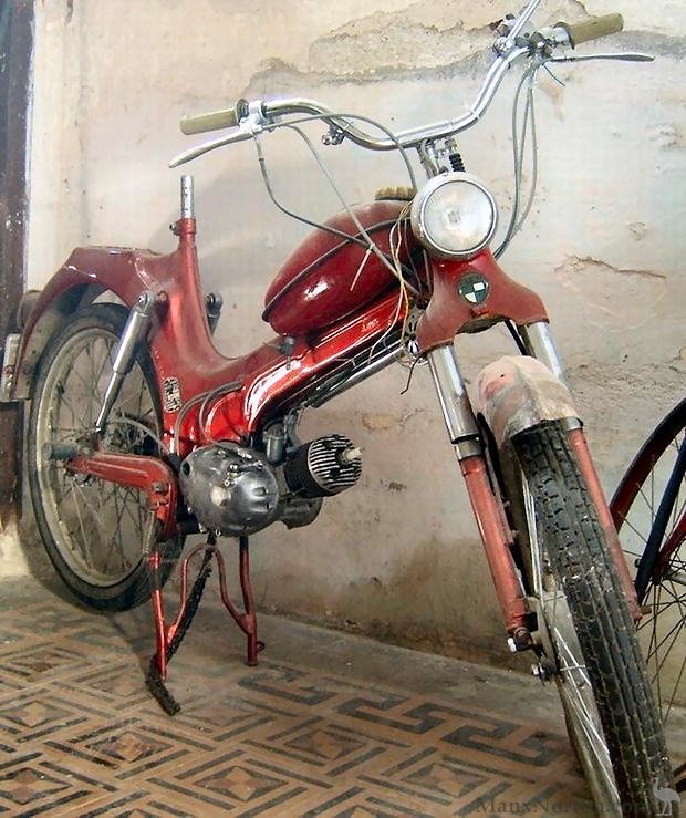 Puch-MS50-Cuba-1.jpg