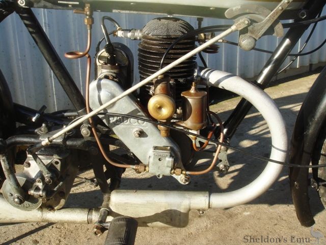 Radco-1927-250cc-4068-12.jpg