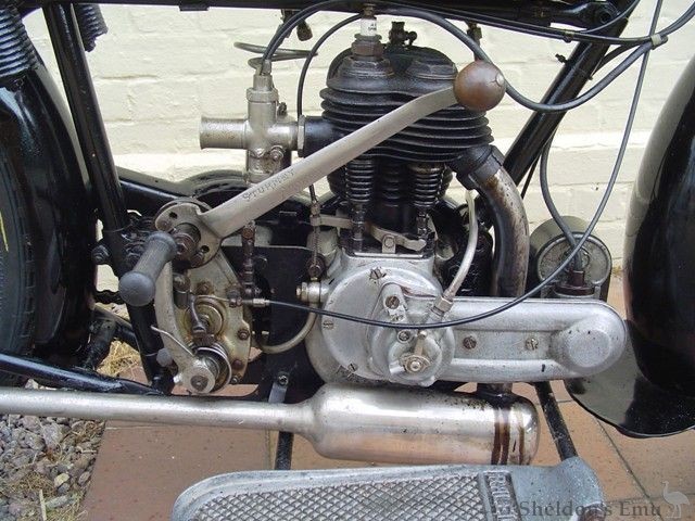 Raleigh-1926-350cc-3696-1.jpg