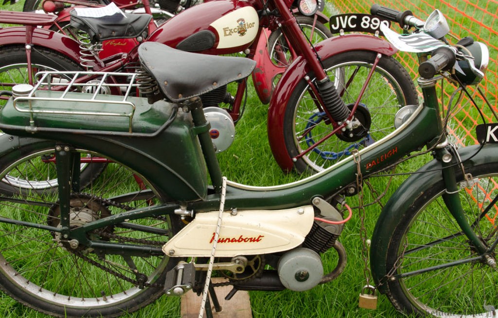 Raleigh-1964-Runabout-RM6-StG.jpg