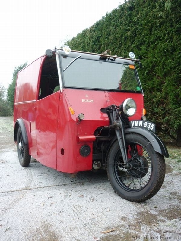 Raleigh-1935-Karryall-Van-750cc-4.jpg