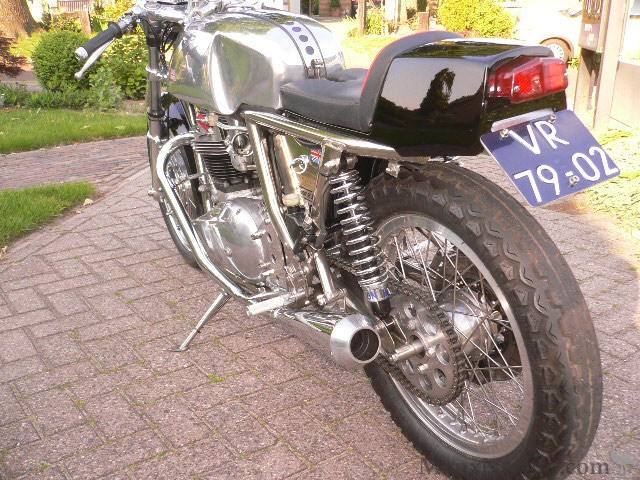 Rickman-Triumph-Metisse-750-1.jpg