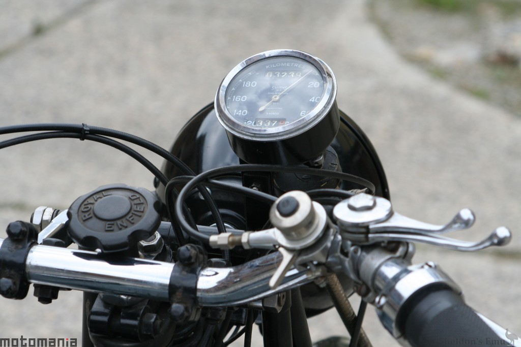 Royal-Enfield-1931-998cc-Motomania-3.jpg