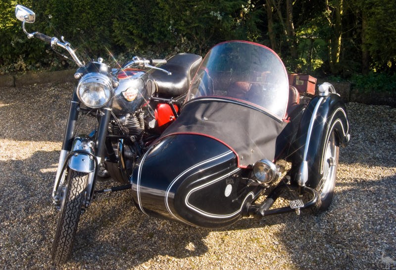 Royal-Enfield-1960-Constellation-Steib.jpg