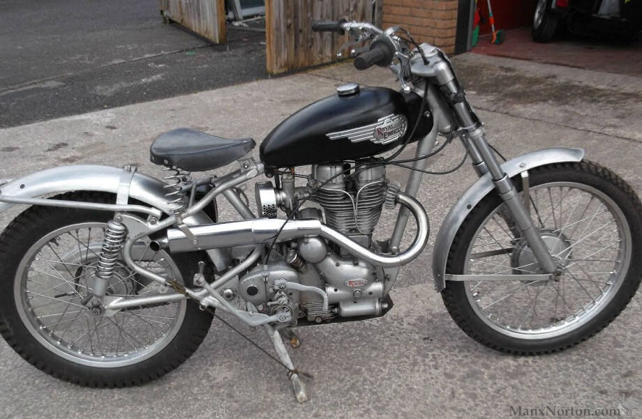 Royal-Enfield-Competition.jpg