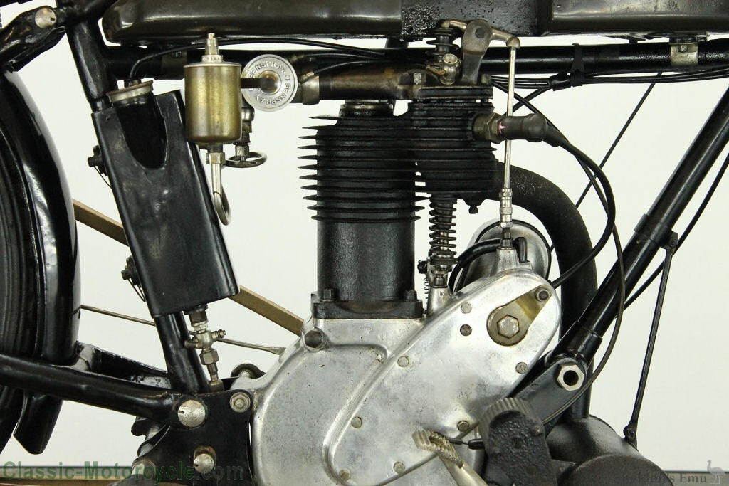 Rudge-1920-TT-500-CMAT-5.jpg