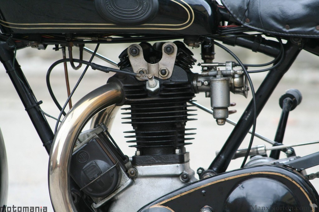 Rudge-1928-Special-500cc-Motomania-1.jpg