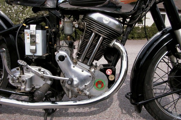 Sarolea-1951-Vedette-2.jpg