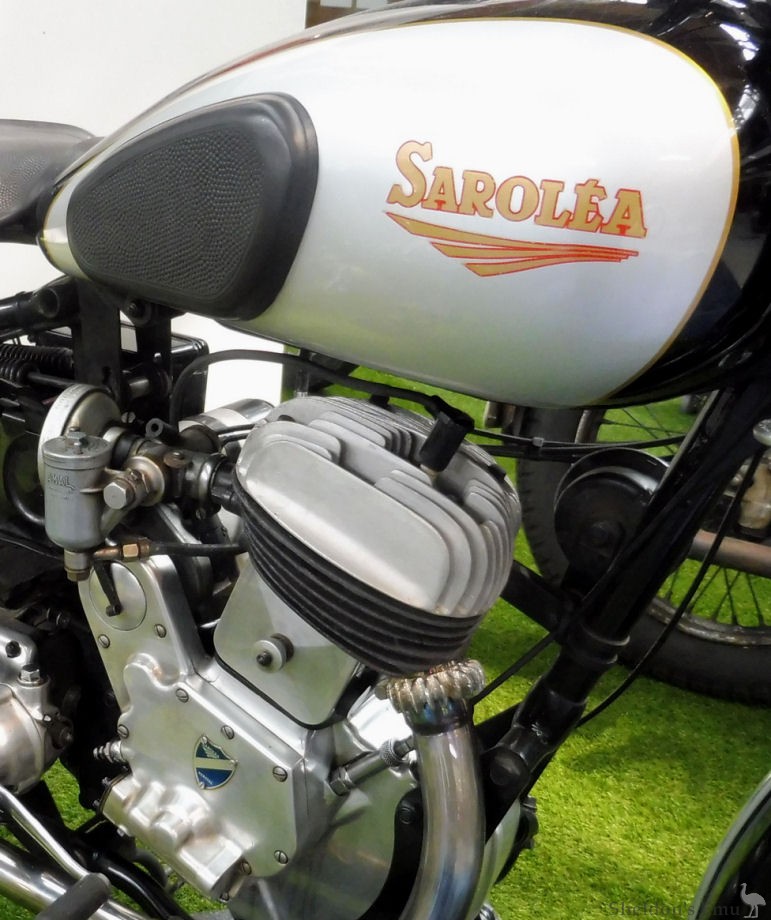 Sarolea-1955-Colonial-590cc-OHa-01.jpg