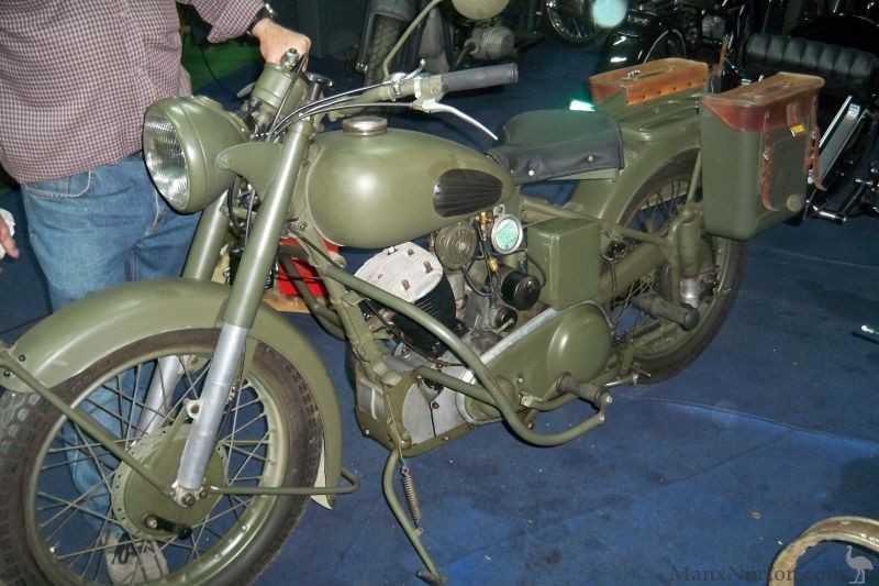 Sarolea-51A4-Staffete-3.jpg