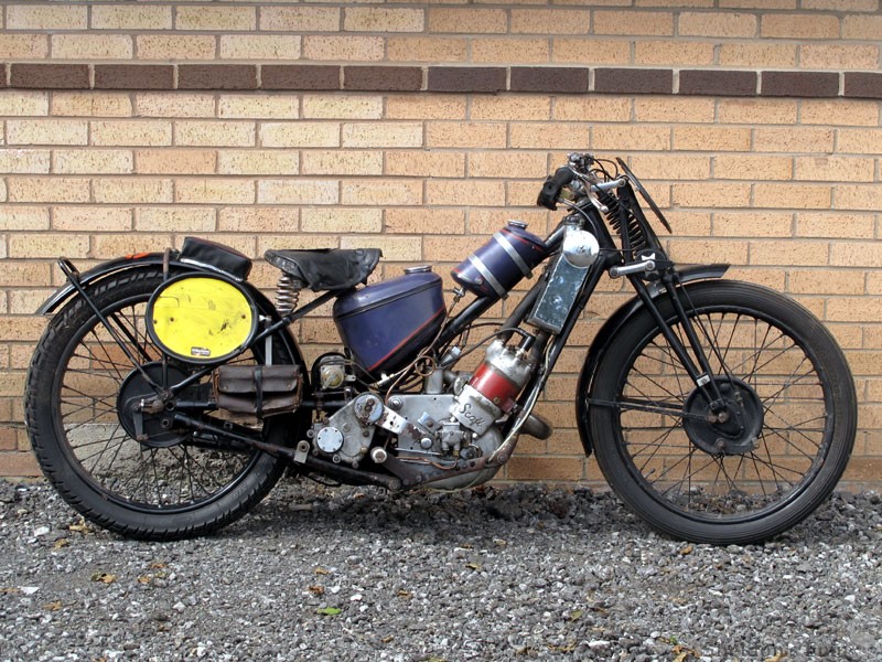 Scott-1931-600cc-HnH-2.jpg