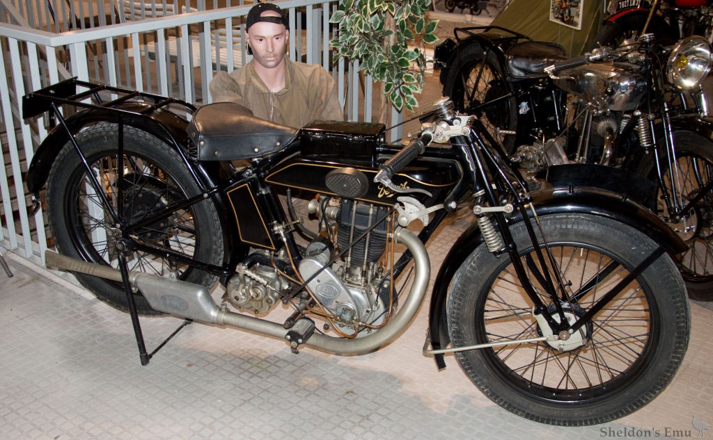 Terrot-1928-350cc-HSS-MRi.jpg