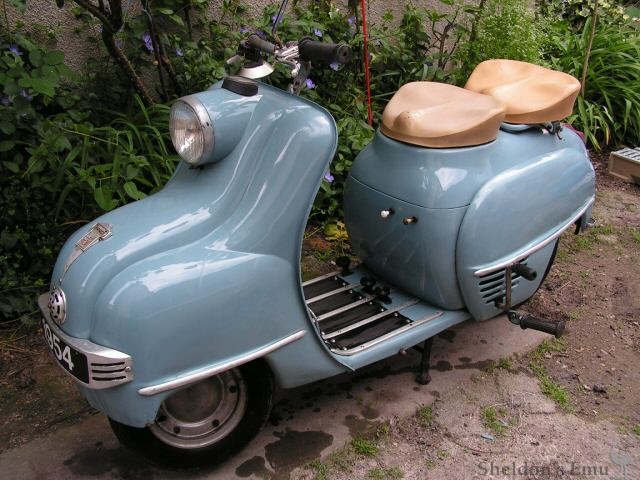 Terrot-Scooter-3.jpg