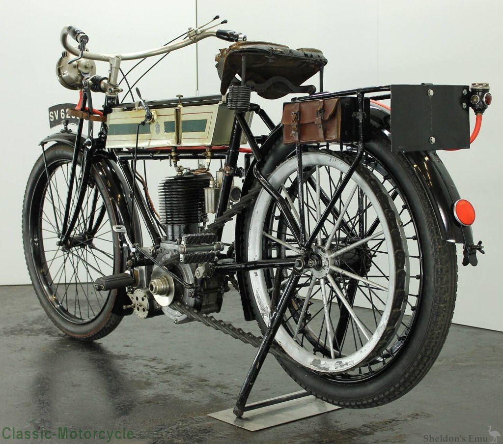 Triumph-1911-500cc-CMAT-03.jpg