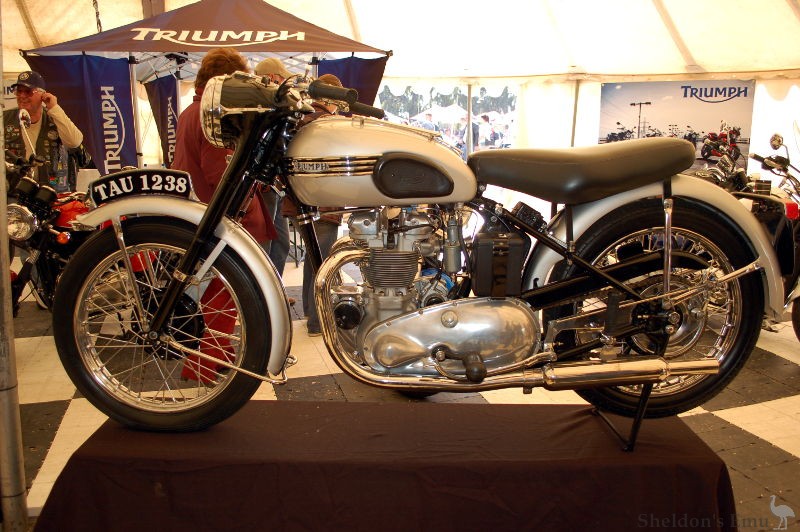 Triumph-1951c-T100-Jaws-B1.jpg