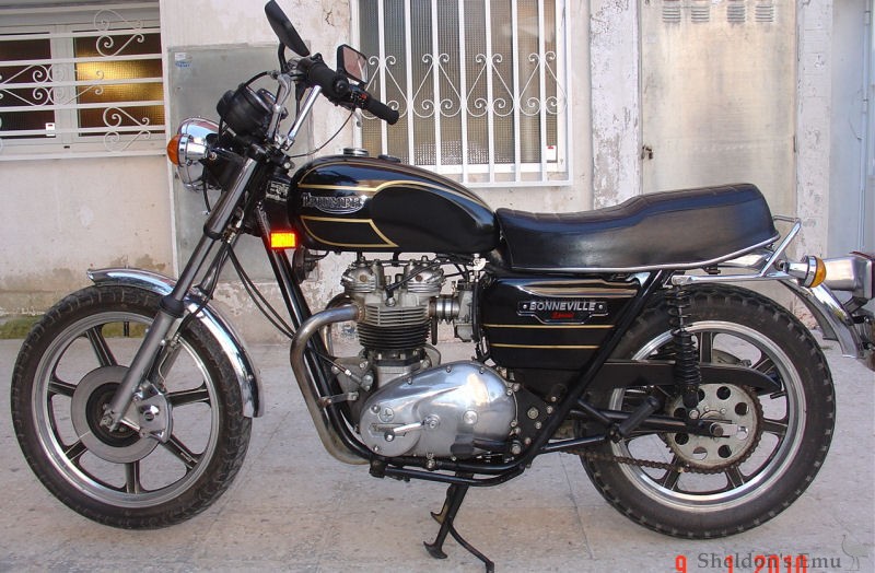 Triumph-1978c-Bonneville-Spain-1.jpg