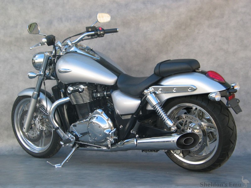 Triumph-2010-Thunderbird-1600-lhs.jpg