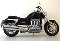 Triumph-2005-Rocket-III.jpg