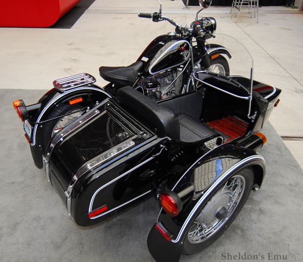 Ural-sidecar-600.jpg