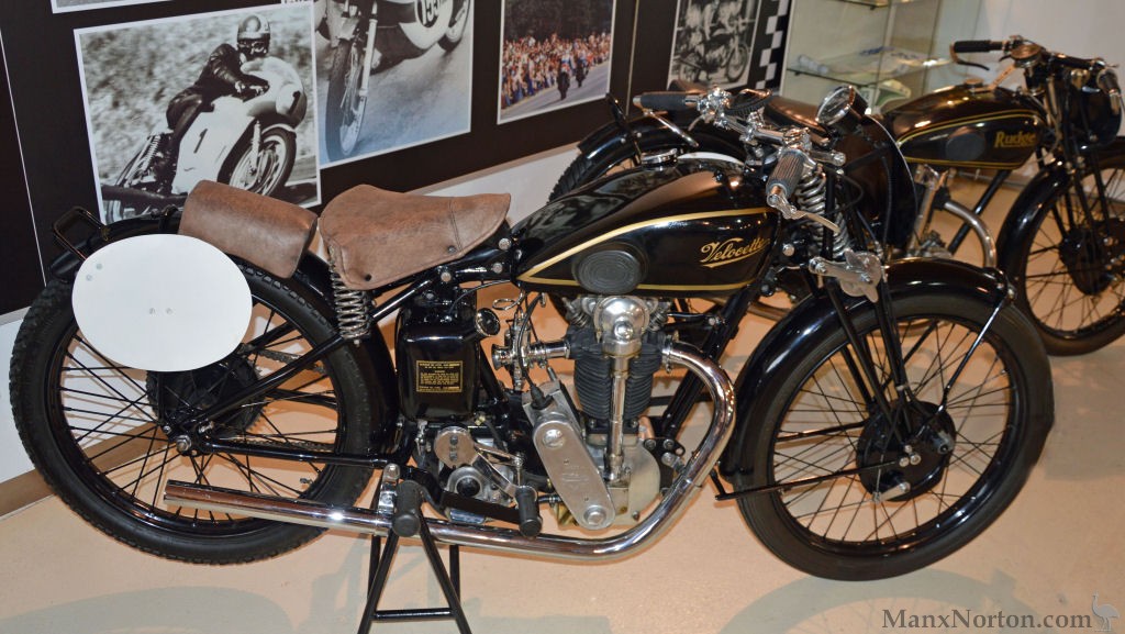 Velocette-1928-350cc-KSS-BMB-MRi.jpg