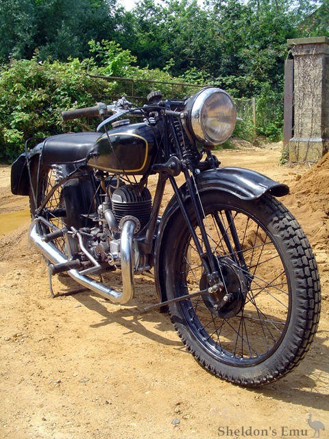 Velocette-1935-GTP-250cc-6.jpg