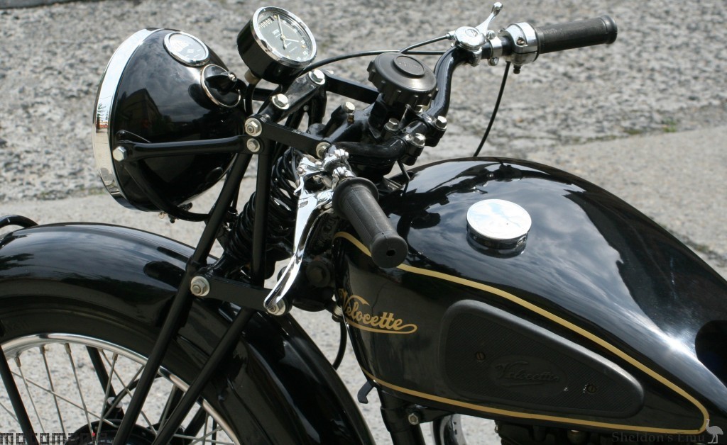 Velocette-1948-MAC-Motomania-2.jpg