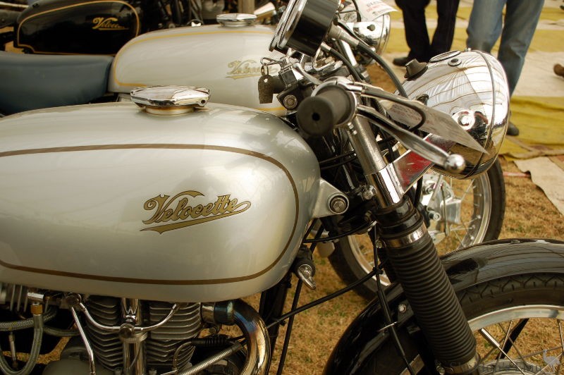 Velocette-1967c-Thruxton-Jaws-C2.jpg