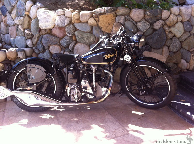 Velocette-1936c-KSS-7804-2.jpg