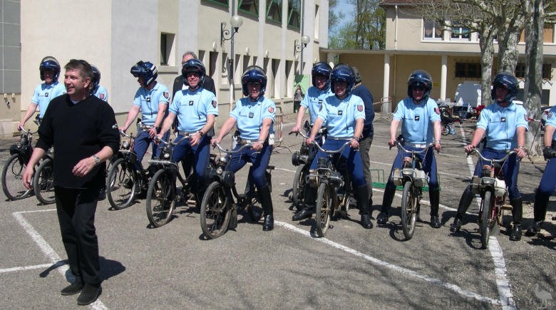 vsx-gendarmes.jpg