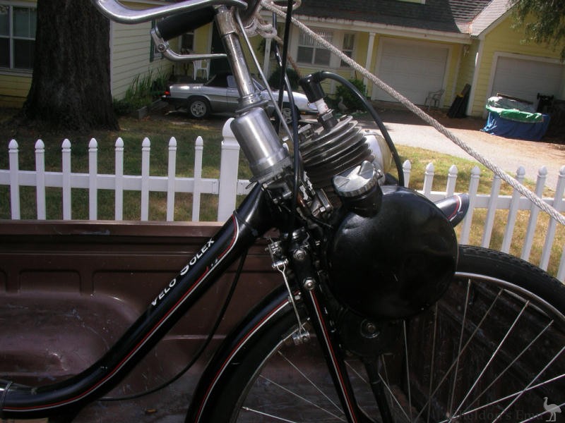 Velosolex-1949-CA-4.jpg