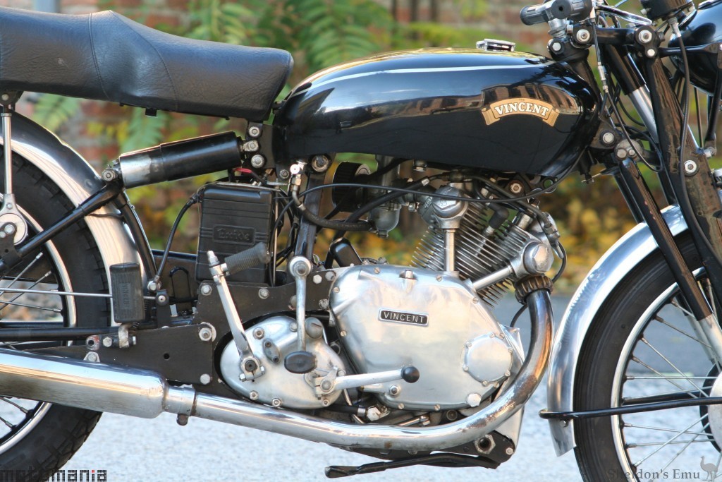 Vincent-1951-Comet-500cc-Motomania-6.jpg