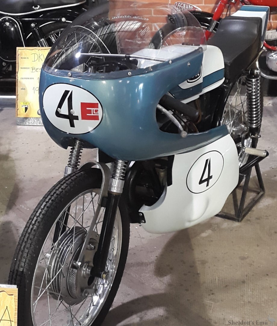 Zanella-1965-RK-103cc-SCA-EMR16.jpg